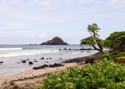koki beach island on the road to hana